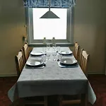 Ved Fjellfroskvatnet Сasa de vacaciones Skjold (Troms)
