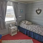 Ved Fjellfroskvatnet * Skjold (Troms)