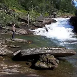 Ved Fjellfroskvatnet * Skjold (Troms)